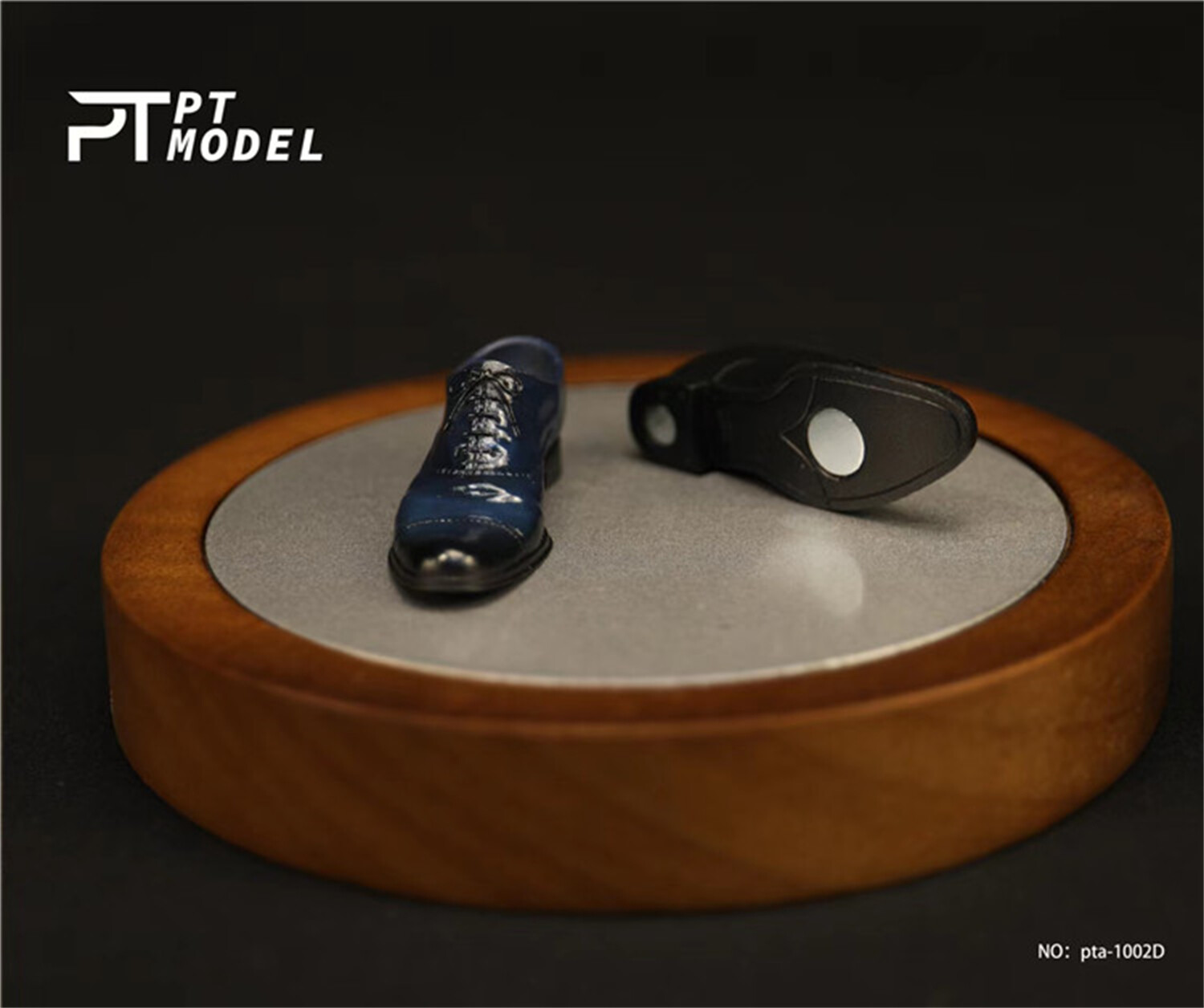 PTMODEL 1/6 PTA-1002 Magnetic Leather Shoes Model Fit 12” Body Figures