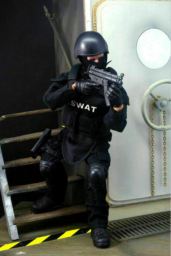 1/6 Figure Model Soldier SWAT Police Uniform Military Army Body with Weapon Suit