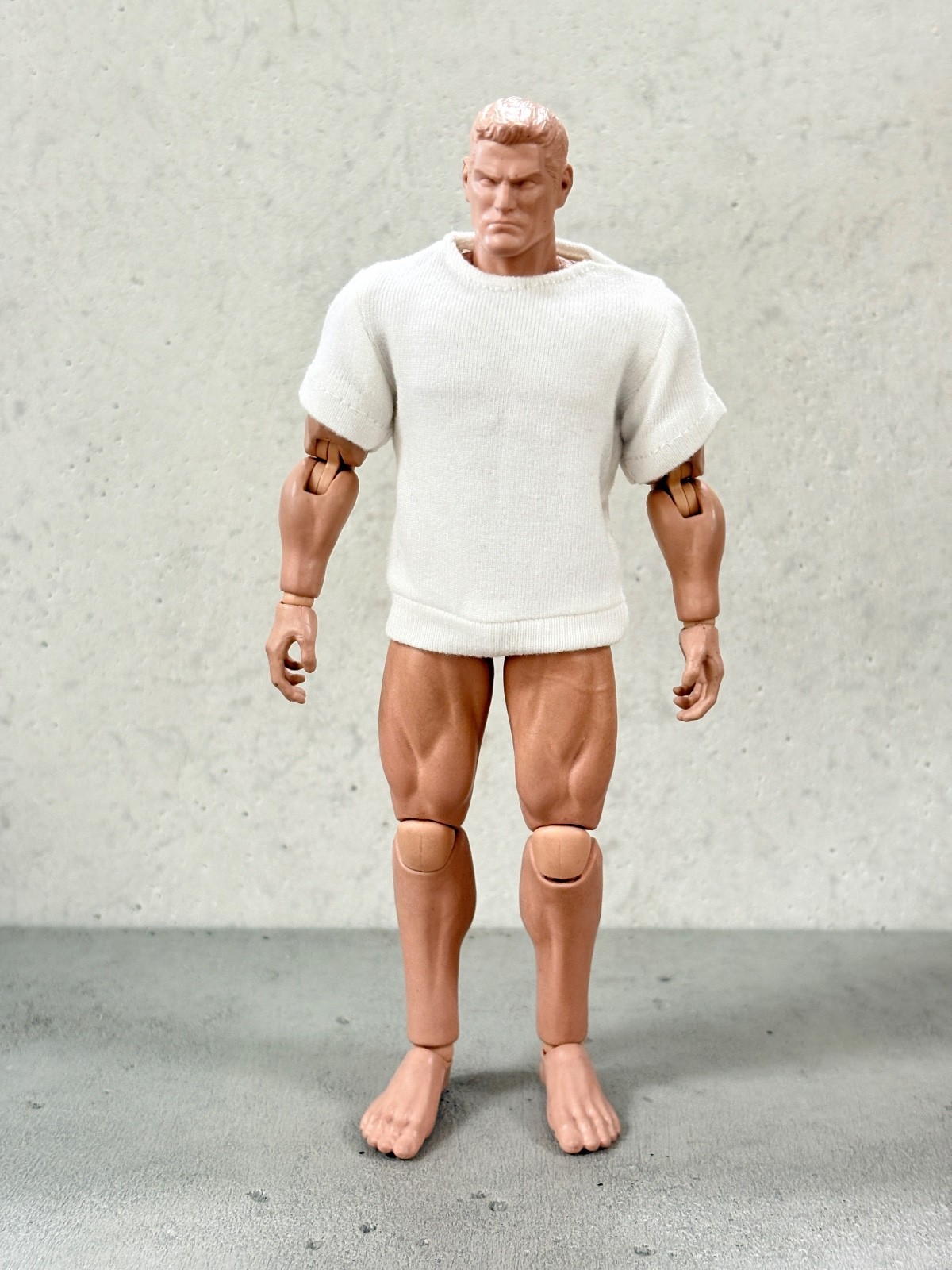 SU-RG-SL-WH-L: 1/12 White T-Shirt for 6″ muscular action figure body