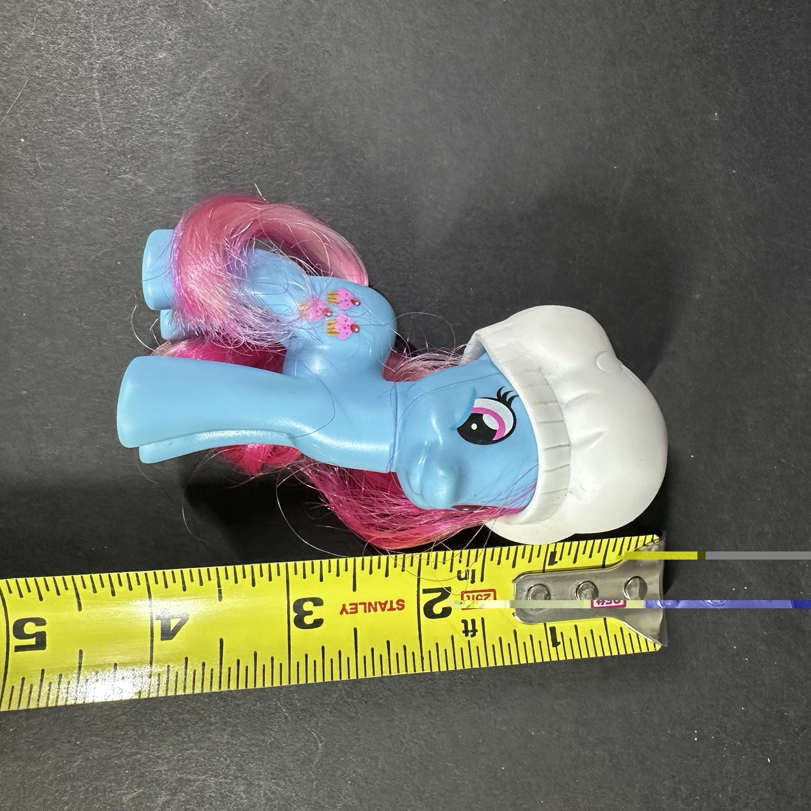 My Little Pony MRS. DAZZLE CAKE Hat Celebration Bakery 2013 Brushables G4 FIM