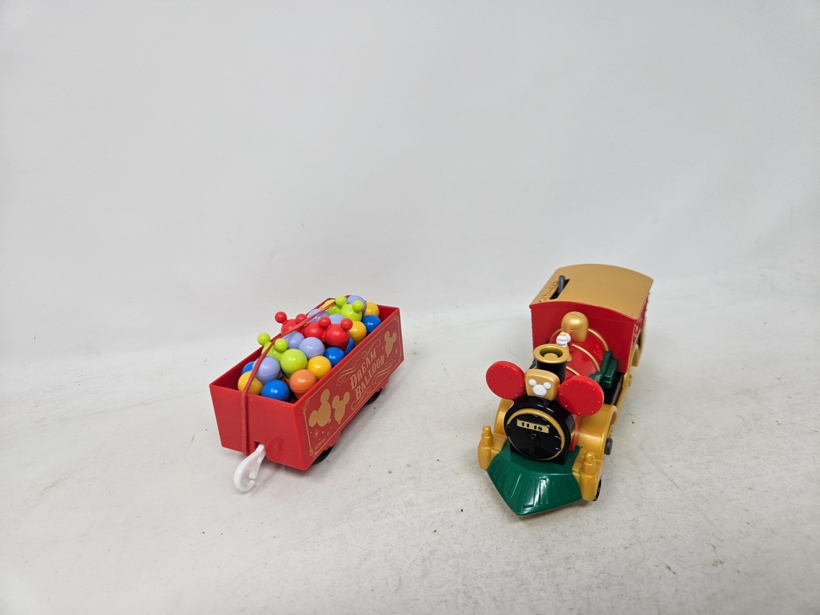 Takara TOMY Plarail Disney Dream Railway Mickey Mouse Red Gold Dream Balloon