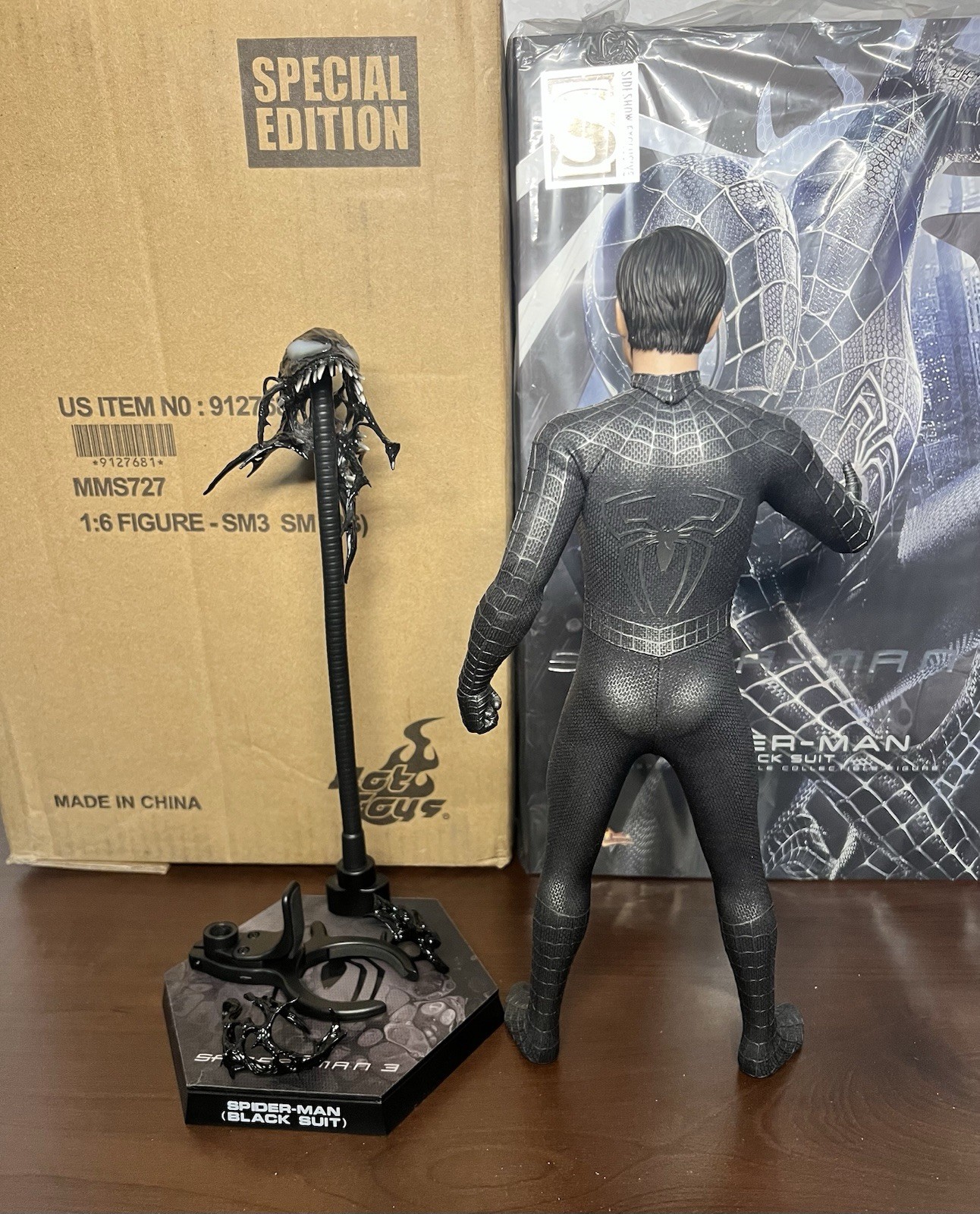 Hot Toys Marvel Spider-Man 3 Spider-Man (Black Suit) Sixth Scale Figure MMS727