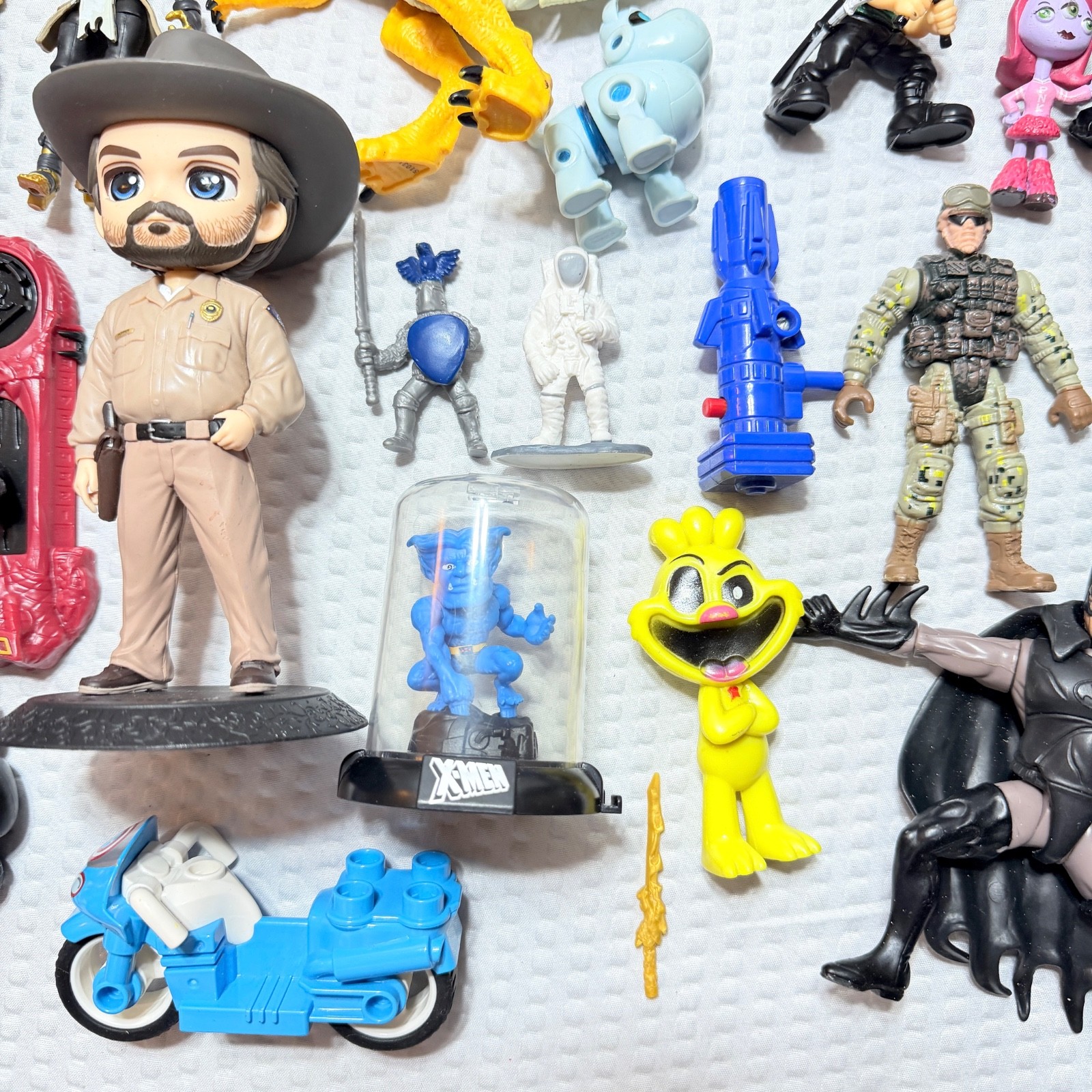 Mixed Toy Lot – Anime, Superheroes, Funko, FNAF, Dinosaurs, Accessories – 50 pcs
