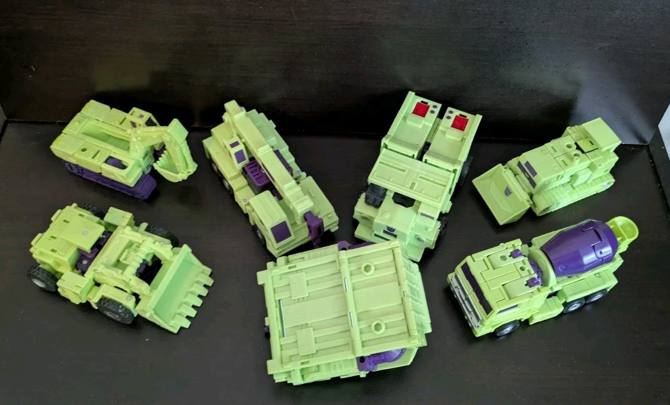 Transformers Studio Series 86 Constructicon Devastator COMPLETE SET