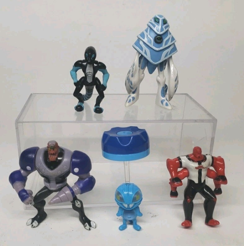 Ben 10 Ten Lot of 5 Action Figures Cartoon Network Mixed Years & Sets