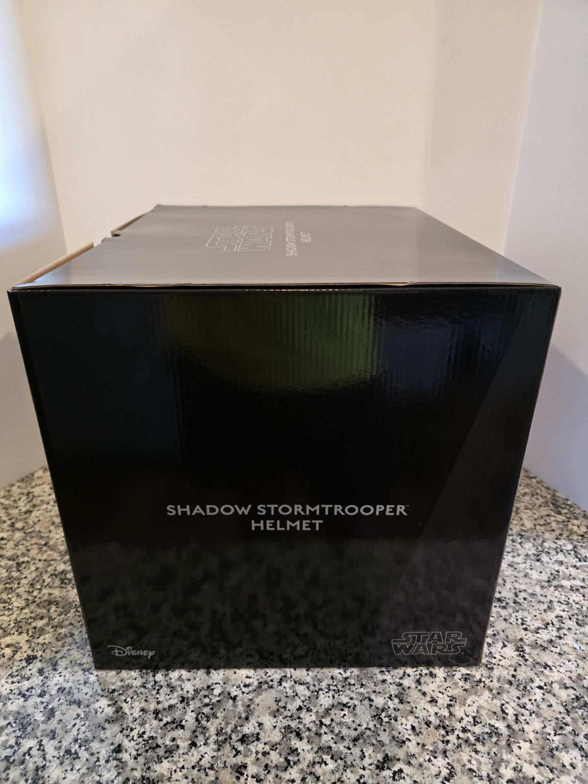 Shadow Stormtrooper Helmet 1:1 FULL Size STAR WARS Anovos Disney MIB NEW