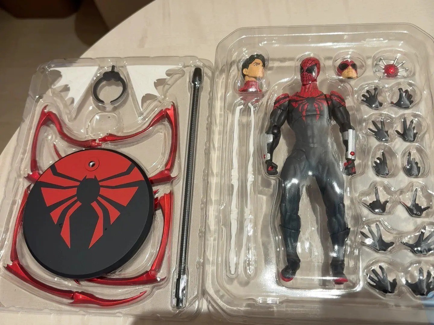 Spider-Man Peter Parker Kaine Action Figure PVC Model Display Collectible