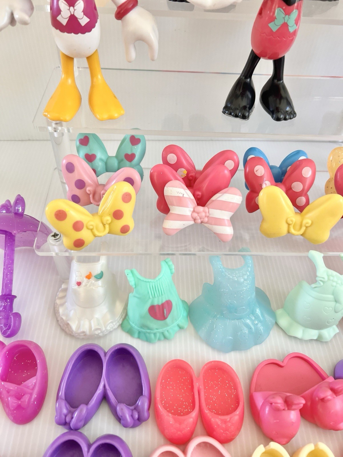 Disney Minnie Mouse Daisy Duck Dress Up Bow-tique Snap N Style Lot 75 Pieces