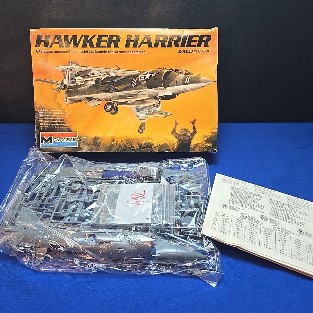 Hawker Harrier Plane 1:48 MONOGRAM Military Model Kit NEW OPEN Box READ