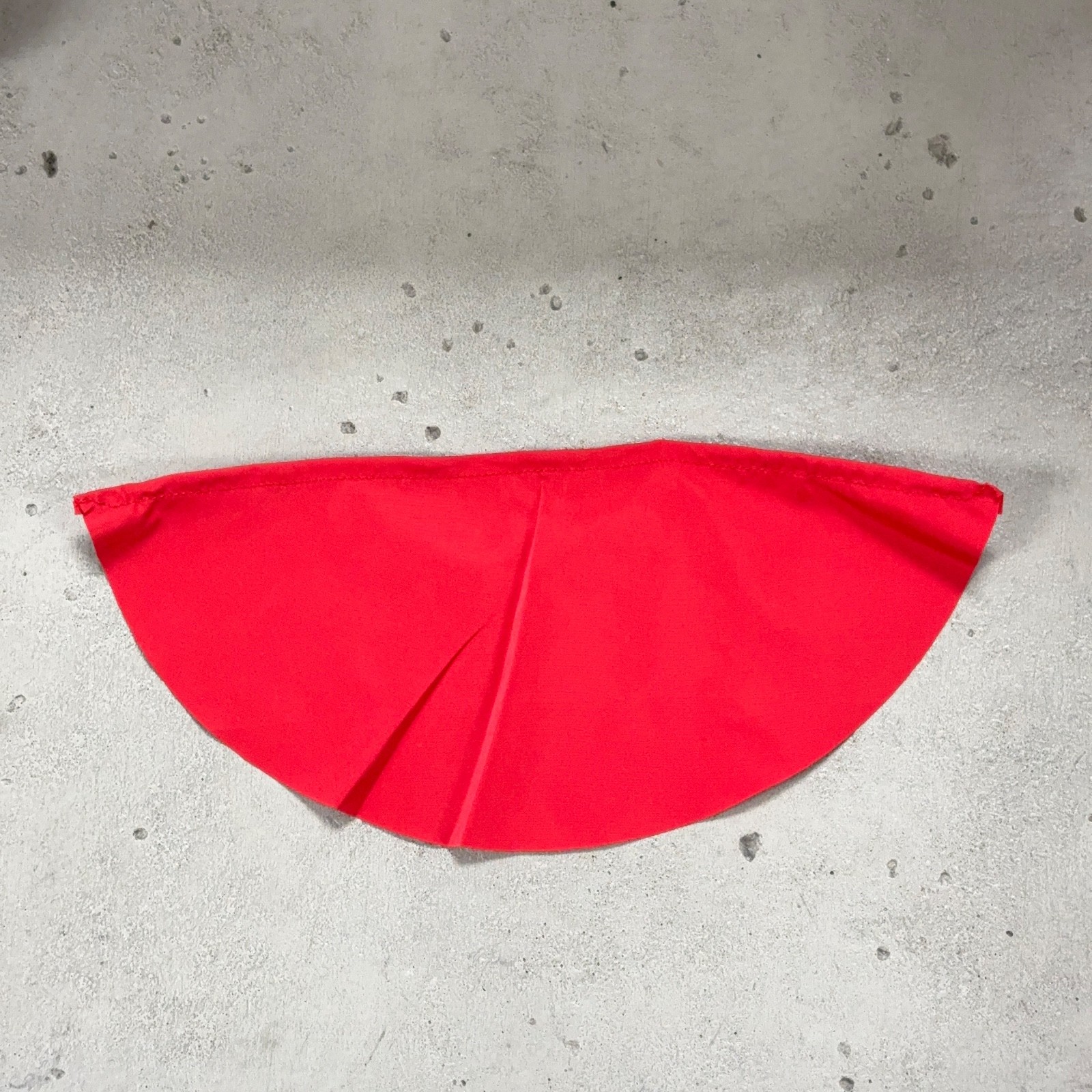 SU-375-SUP: 1/18 scale Red Wired cape for 3.75″ action figures (No Figure)