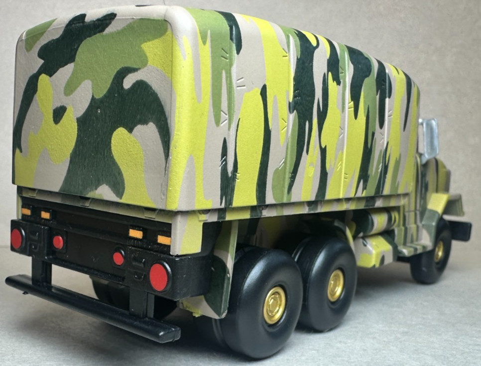 Disney Pixar Cars Toons UFM Deluxe Andy Gearsdale Military Truck 1:55 Diecast FC