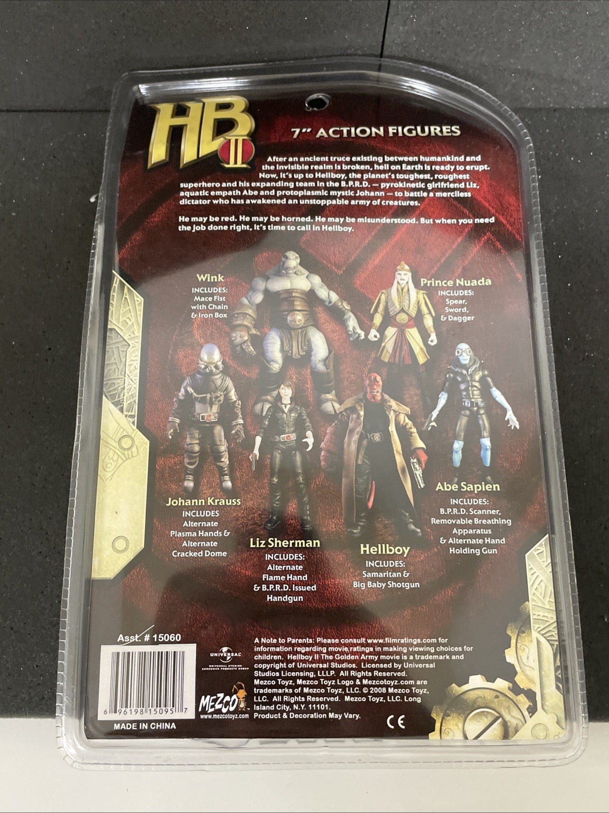 Hellboy Hellboy II The Golden Figure Comic Con Exclusive New NIB Mezco Toys 2008