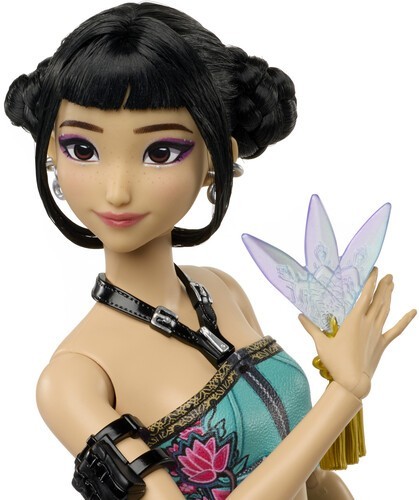 KPop Demon Hunters HUNTR/X: Zoey “How It’s Done” Doll PRESALE (SHIPS ON 7/30/26)