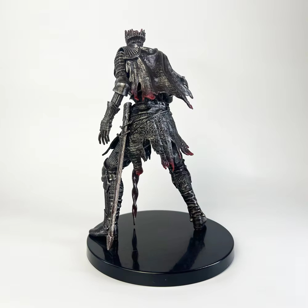Dark Souls 3 Lord of Cinder Knight PVC Figure Collectible Desktop Gift