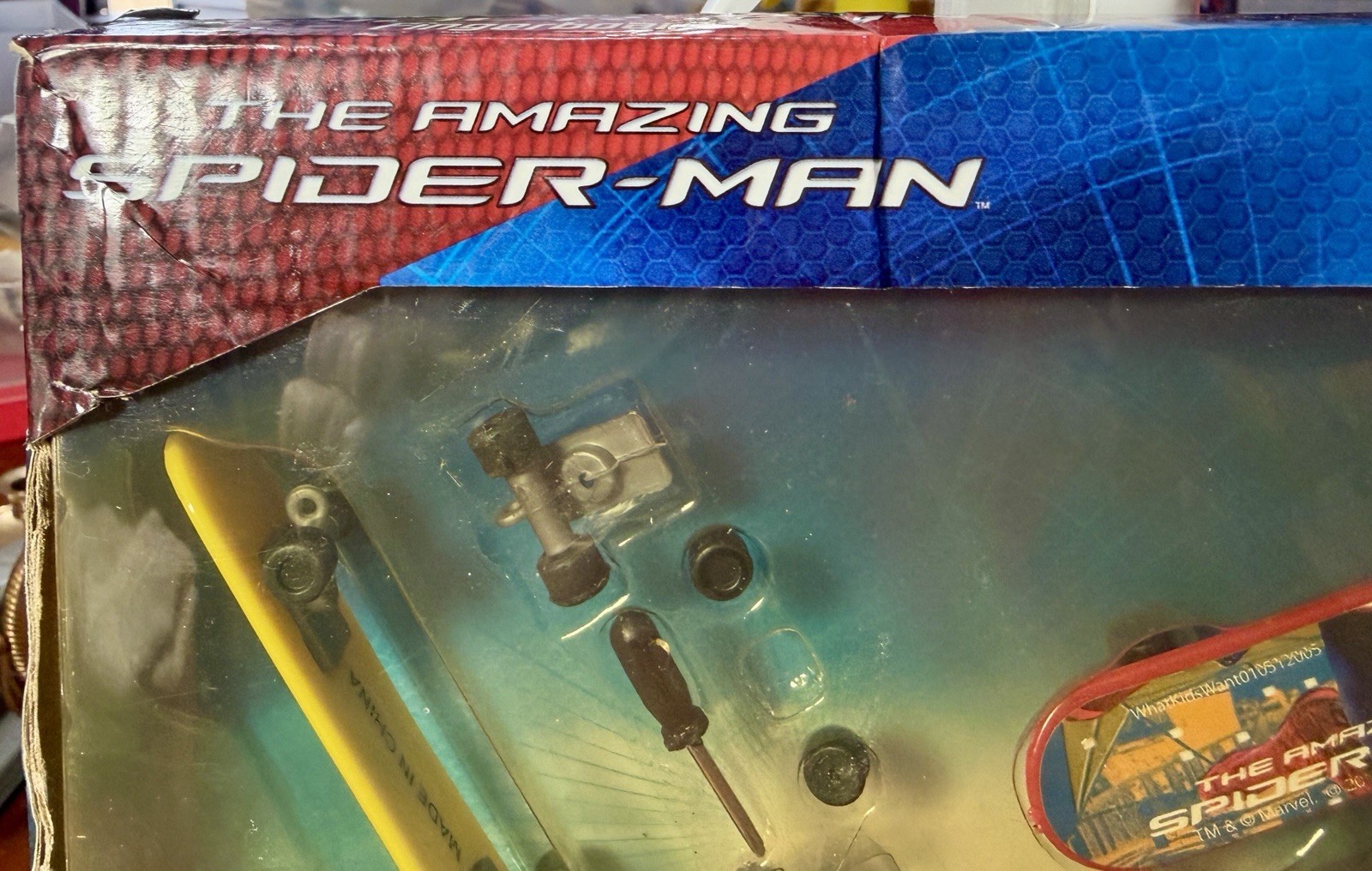 Amazing Spider-Man movie branded finger skate boards, original box, missing 1