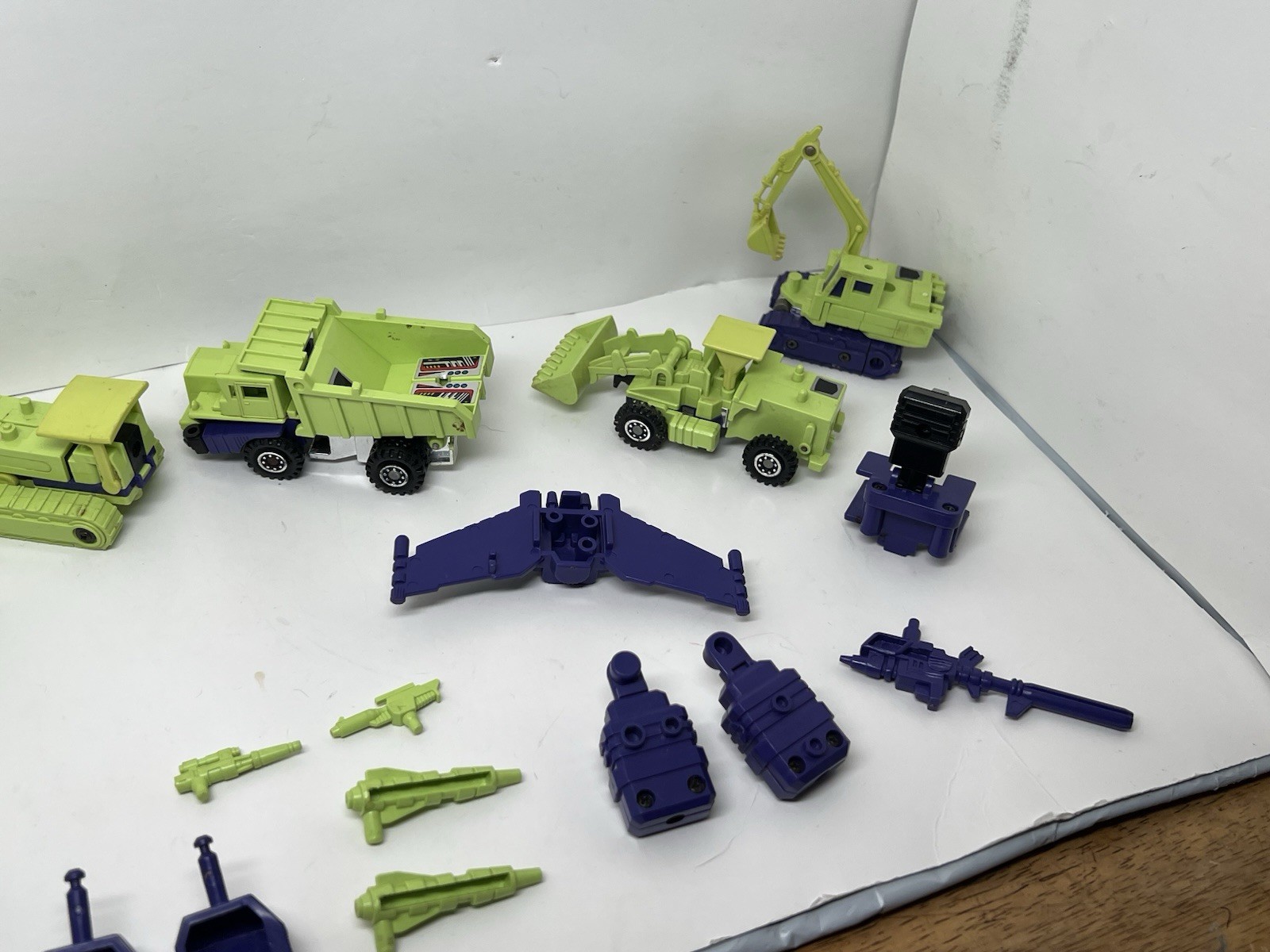 Transformers G1 Decepticons Constructicons Lot of 5 – W/accessories READ AS-IS