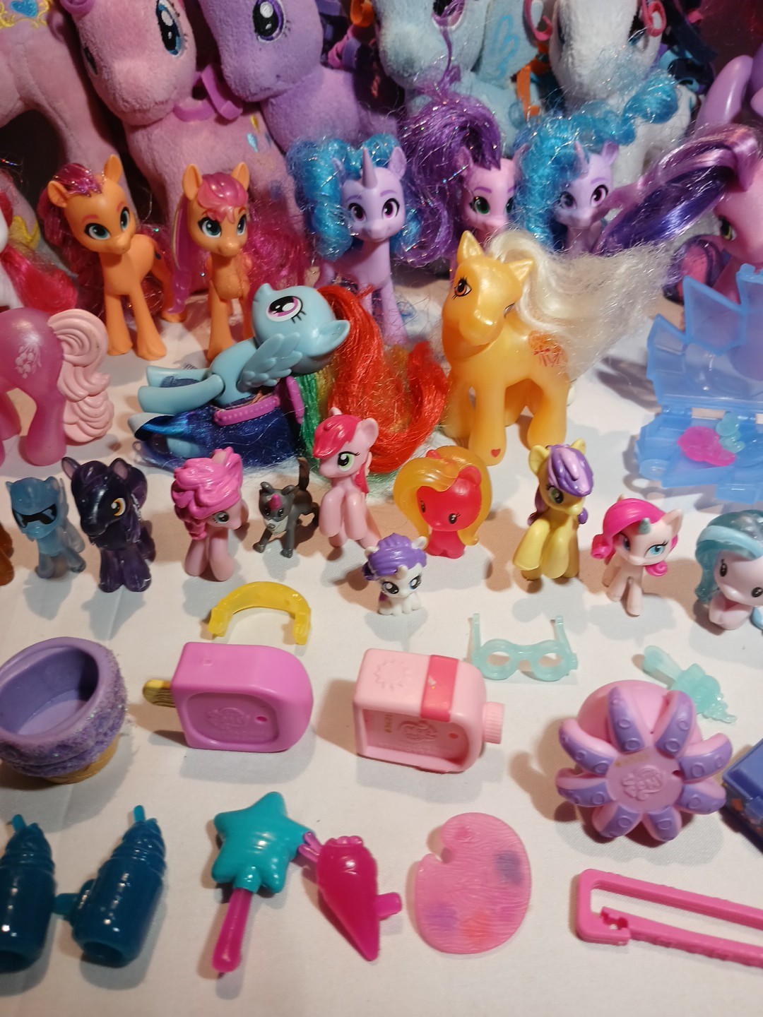 My Little Pony Large Lot-G3/G4/G5/TY plush/Accessories/Pvc/YEARS 2002-2021/odds