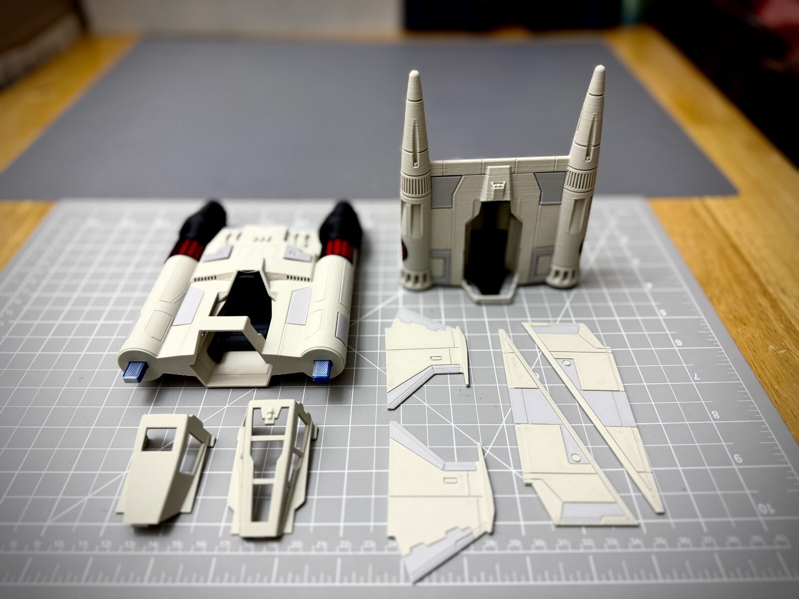 Buck Rogers Thunderfighter Starfighter Model 11in. (ANTIQUE)