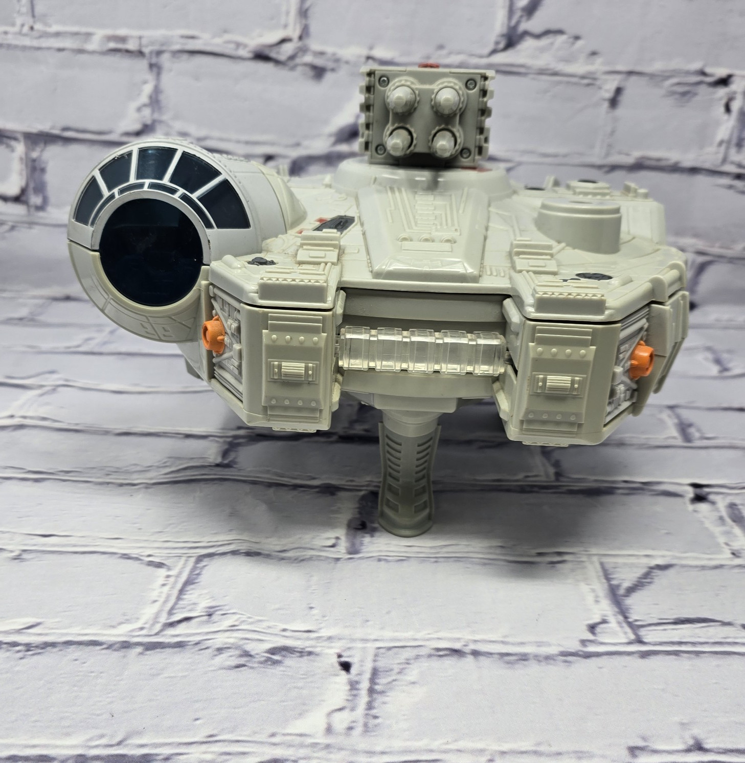 Star Wars 2011 GALACTIC HEROES MILLENNIUM FALCON Space Ship ~ Not Complete