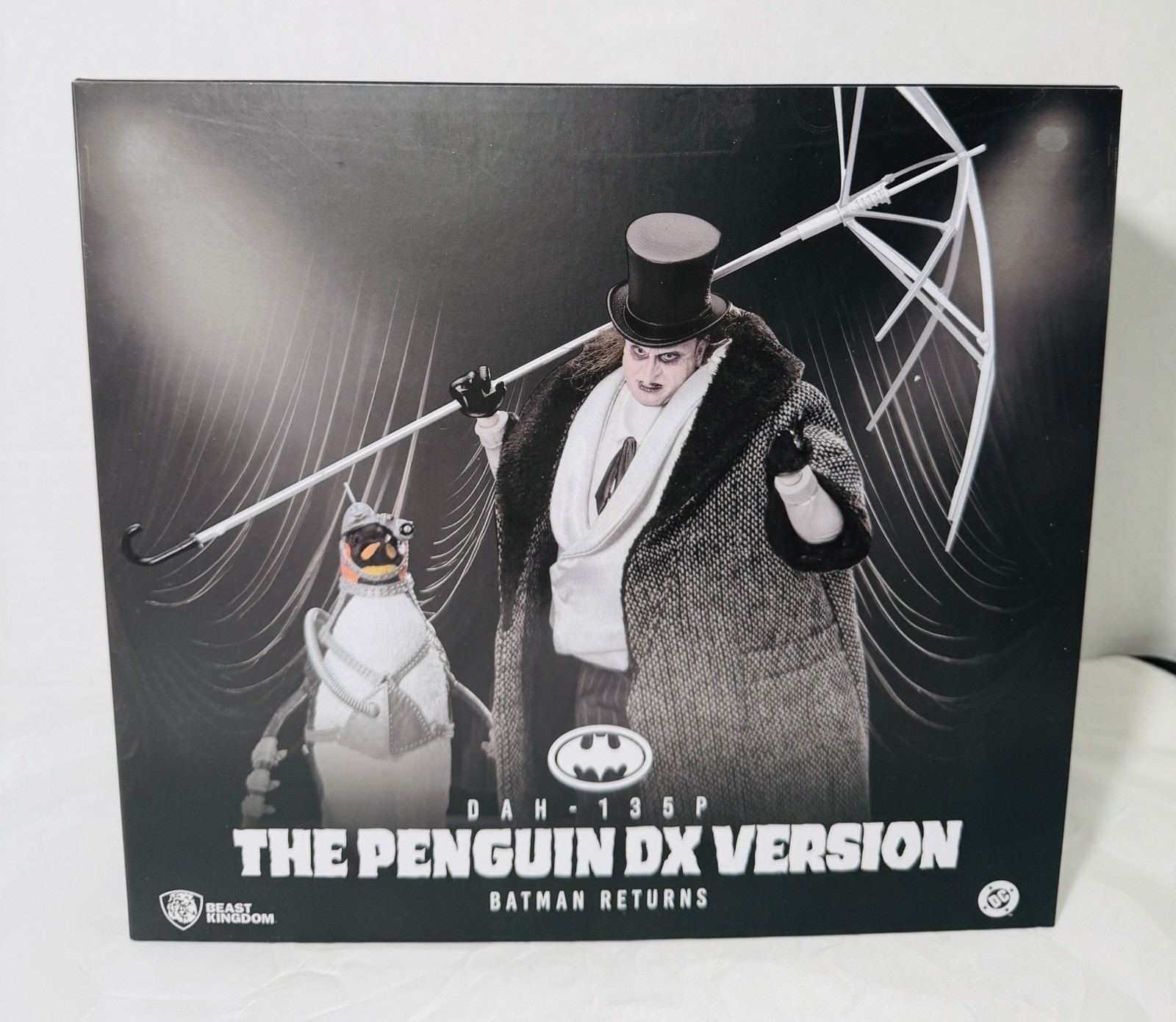 Batman Returns The Penguin DX Beast Kingdom DAH-135P Action Figure Limited