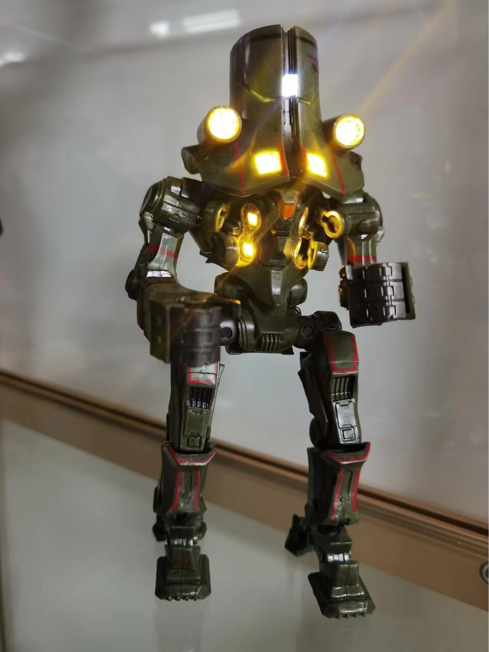 Cherno Alpha Jaeger 7″ Movable Action Figure w/LED Toy Statue Pacific Rim in Box