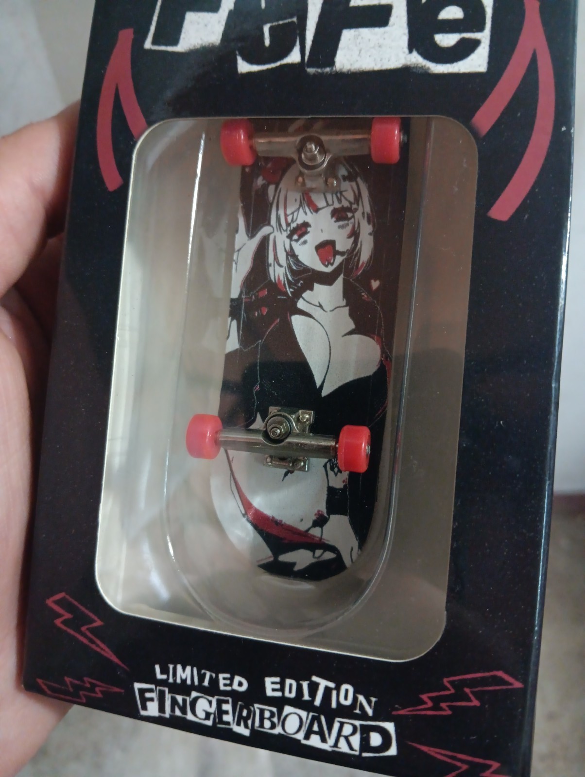 GamerSupps : Limited Edition FeFe Exclusive Fingerboard Mini Skateboard – NEW