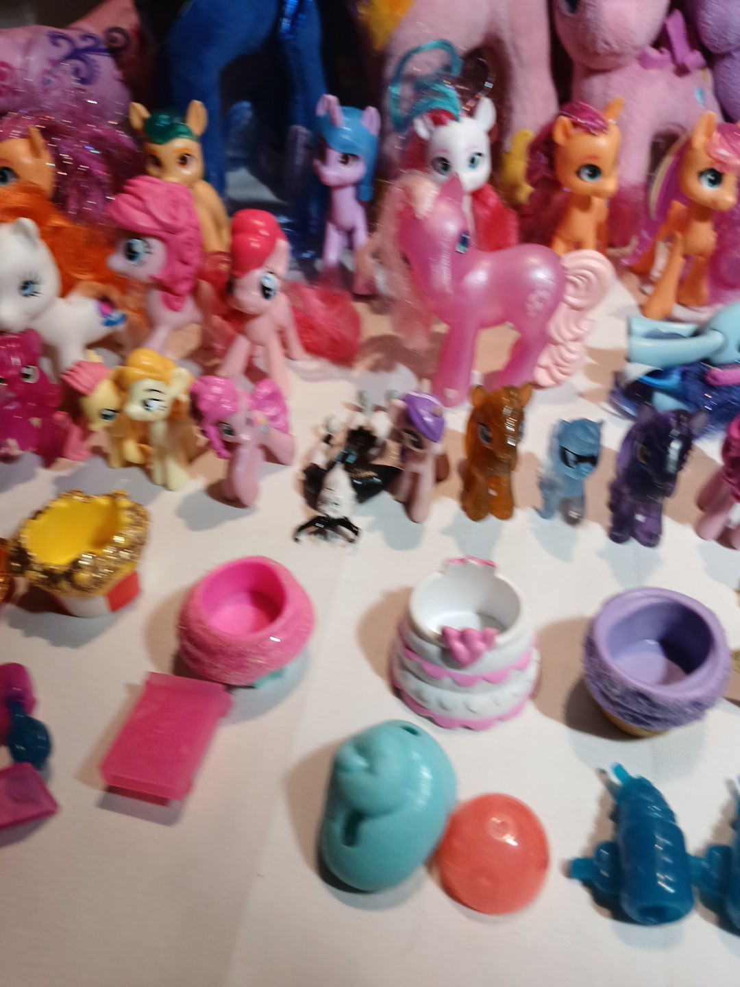 My Little Pony Large Lot-G3/G4/G5/TY plush/Accessories/Pvc/YEARS 2002-2021/odds