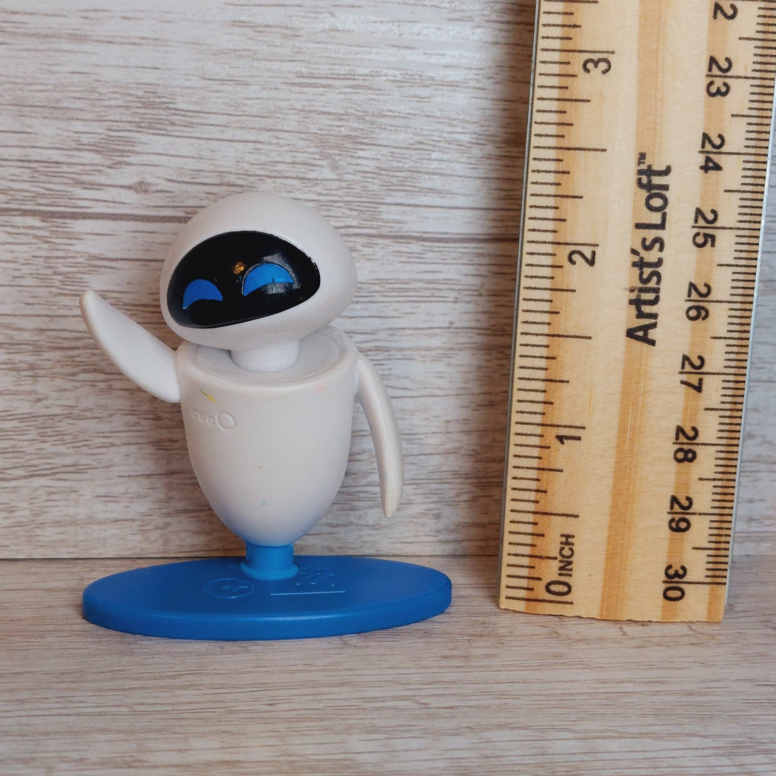 EVE Robot Wall-e Disney Pixar 2020 Toy Figure Mattel