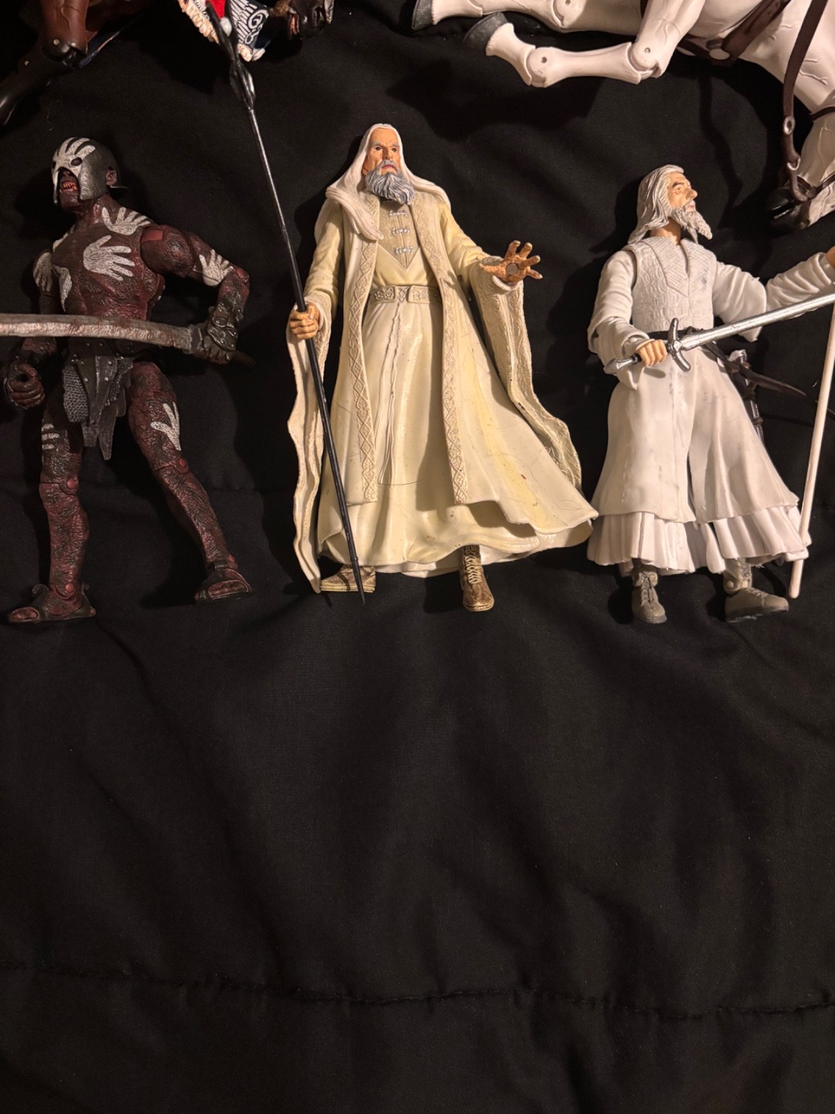 lord of the rings toybiz lot with horses and Gondorian swordsman