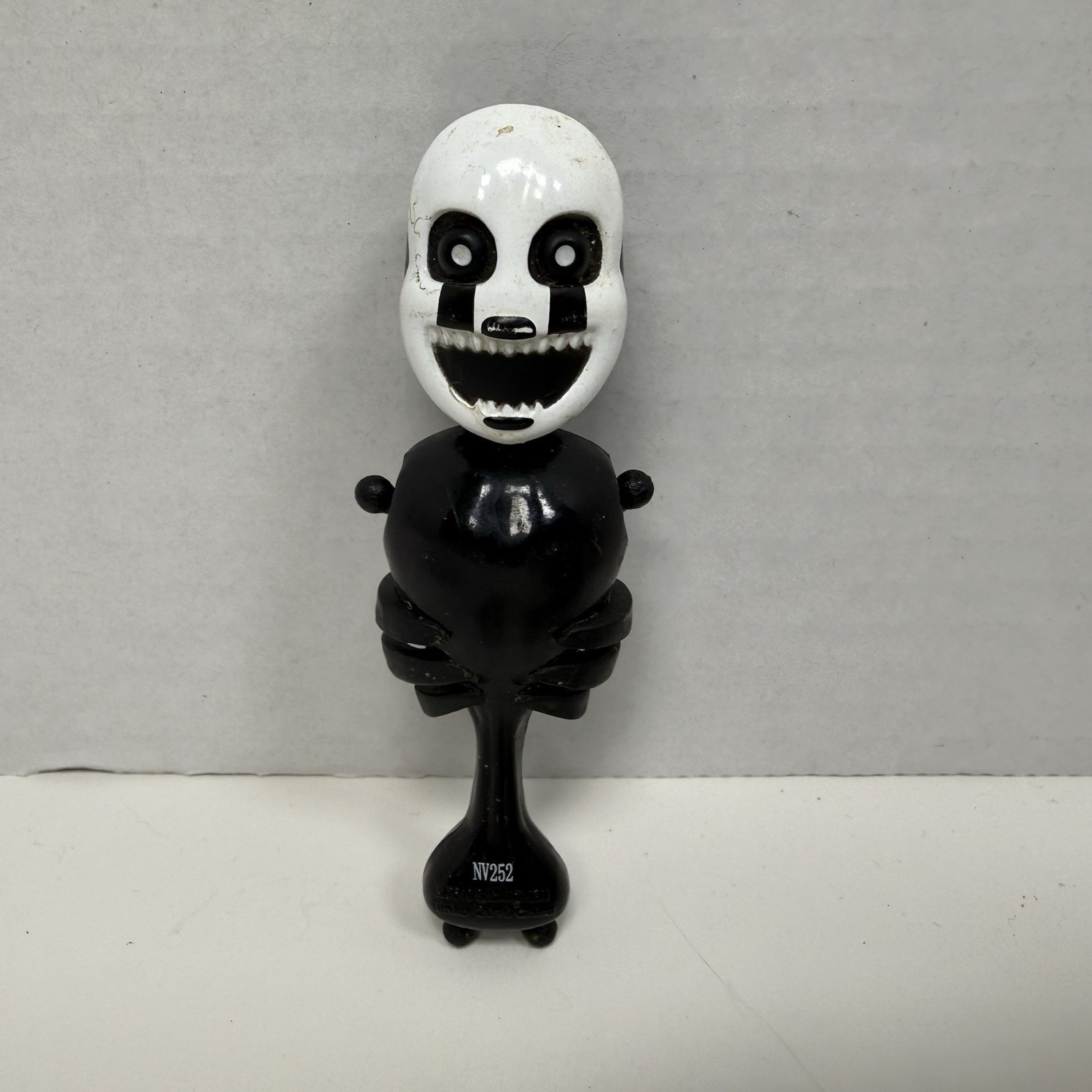 2016 Nightmarionne FNAF Five Nights At Freddy’s Build A Figure – Torso