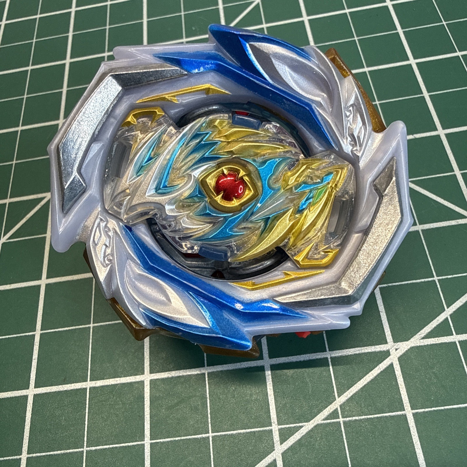 Beyblade Burst Pro Series Imperial Dragon Vanguard Quick Dash w/Ripcord