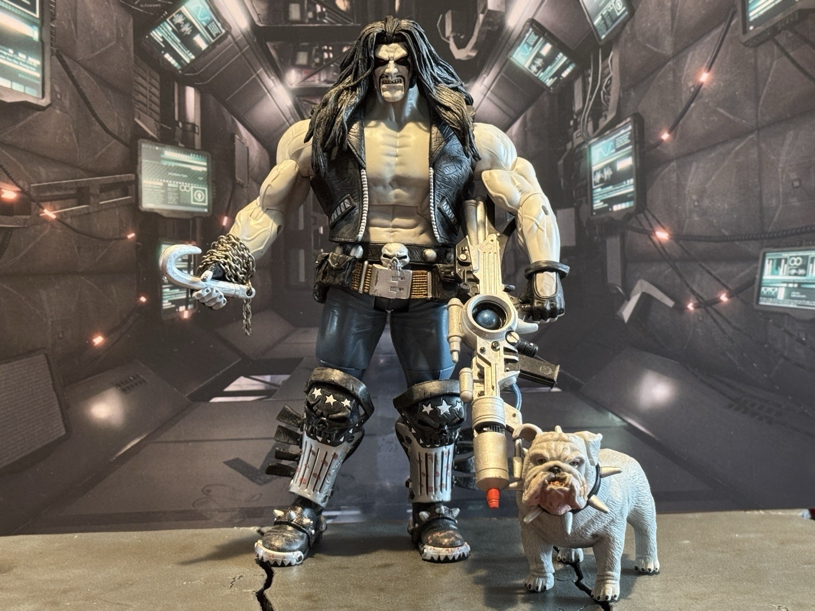 DC Universe Classics Lobo Action Figure with Dawg 2008 SDCC Exclusive Complete