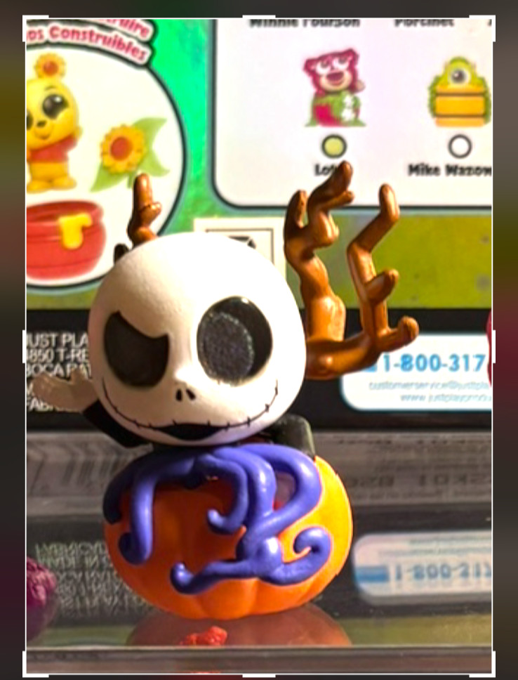 BRAND NEW! Disney Doorables series 15 In Full Bloom