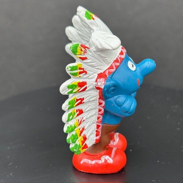 Smurfs 20144 American Indian Smurf Chief Colorful Headdress Vtg Schleich Figure