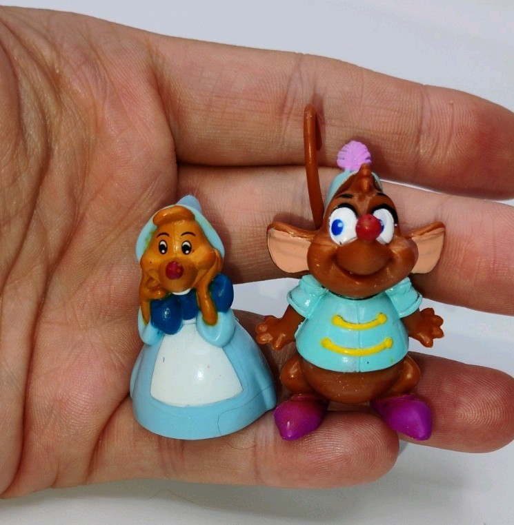 Disney Cinderella Jaq Gus Suzie Perla MICE 1.5” PVC Figure Lot of 4 Mini Toys (A