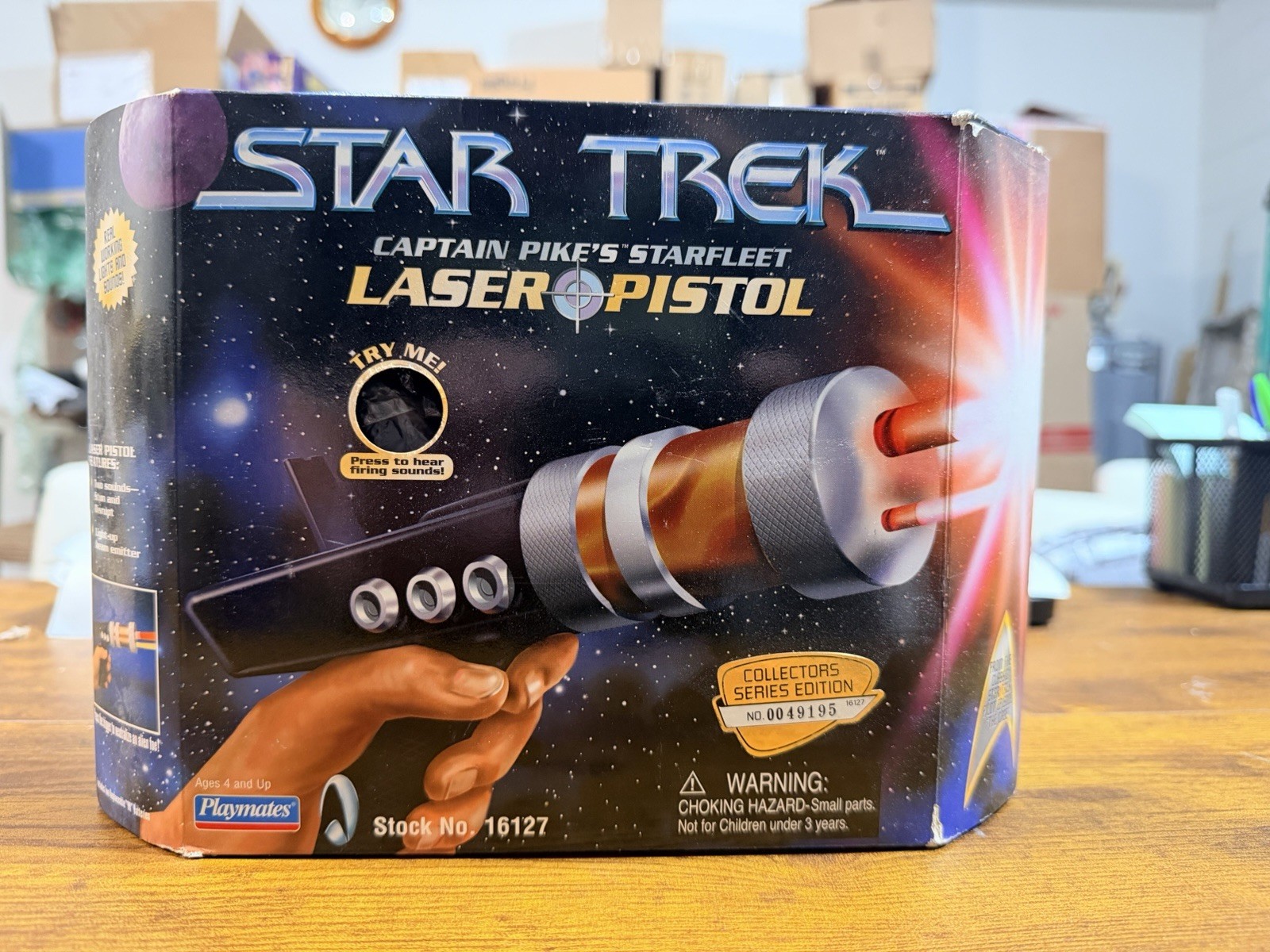 1997 Playmates Star Trek Captain Pike’s Starfleet Laser Pistol Sealed