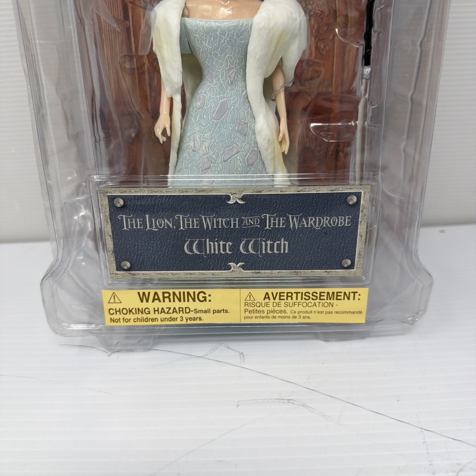 The Chronicles Of Narnia The Lion, The Witch & The WardRobe White Witch Figure
