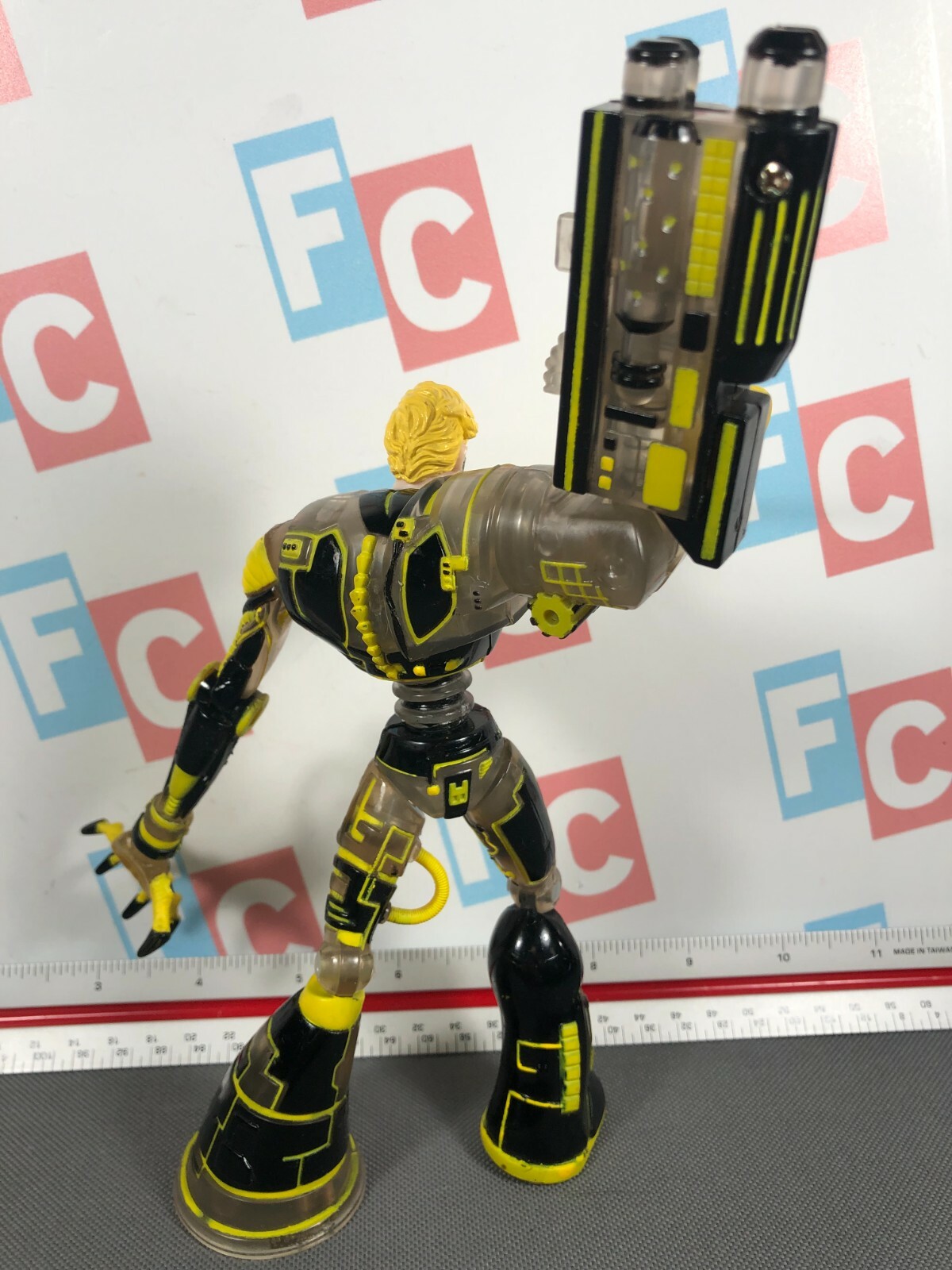 Marvel Toy Biz 1999 X-Men the New Mutants Series Warlock Figure