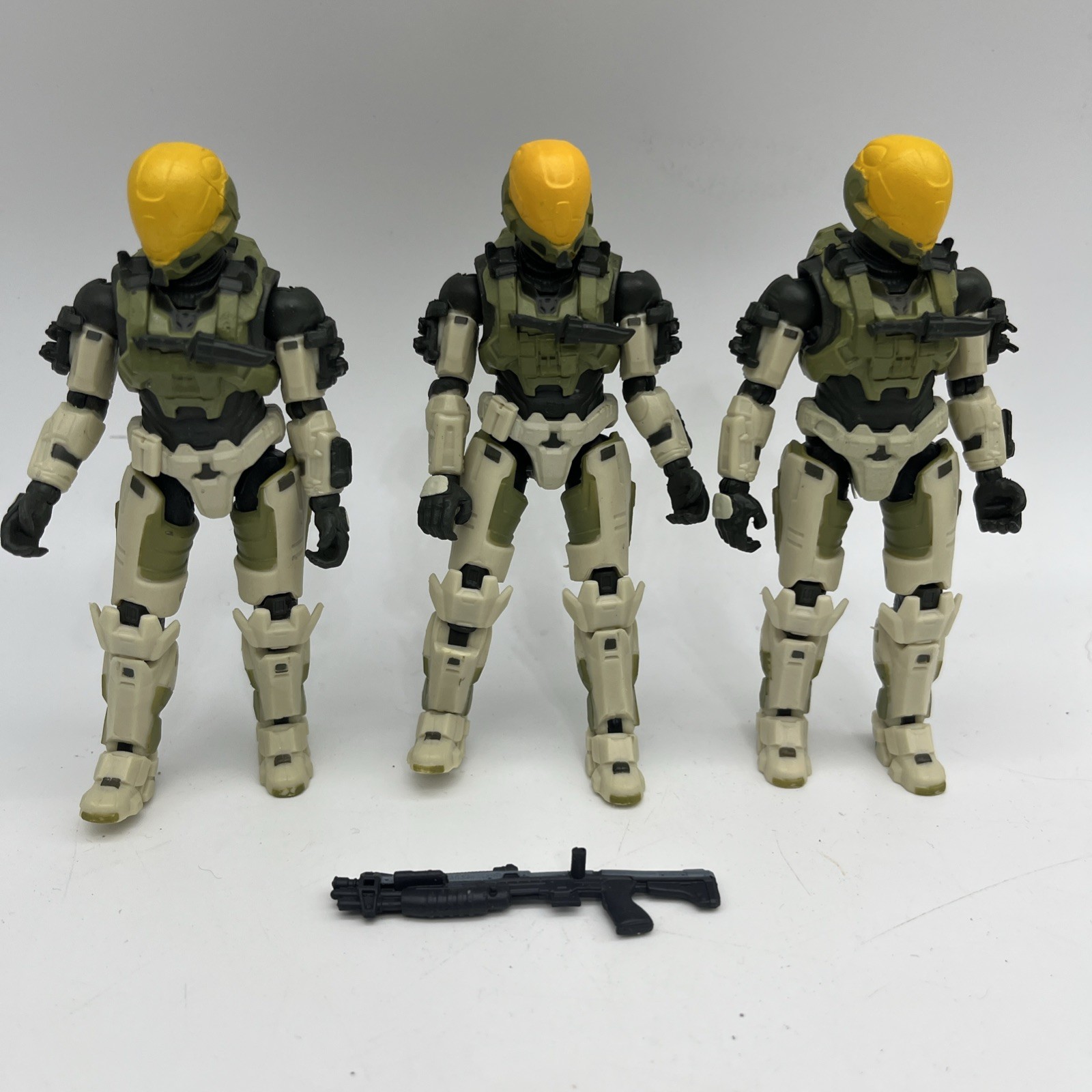 World Of Halo 4″ Infinite Mantis Spartan Eva Pilot LOT OF THREE 1/18 FIGURES
