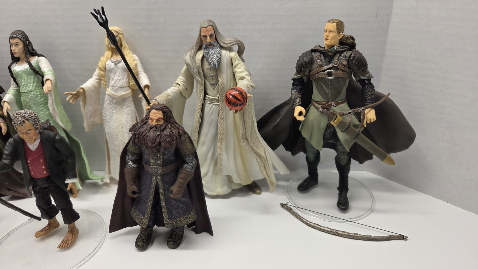 Lord Of The Rings Toybiz Lot Of 10 Figures Legolas Gimli Frodo Boromir Arwen Lot