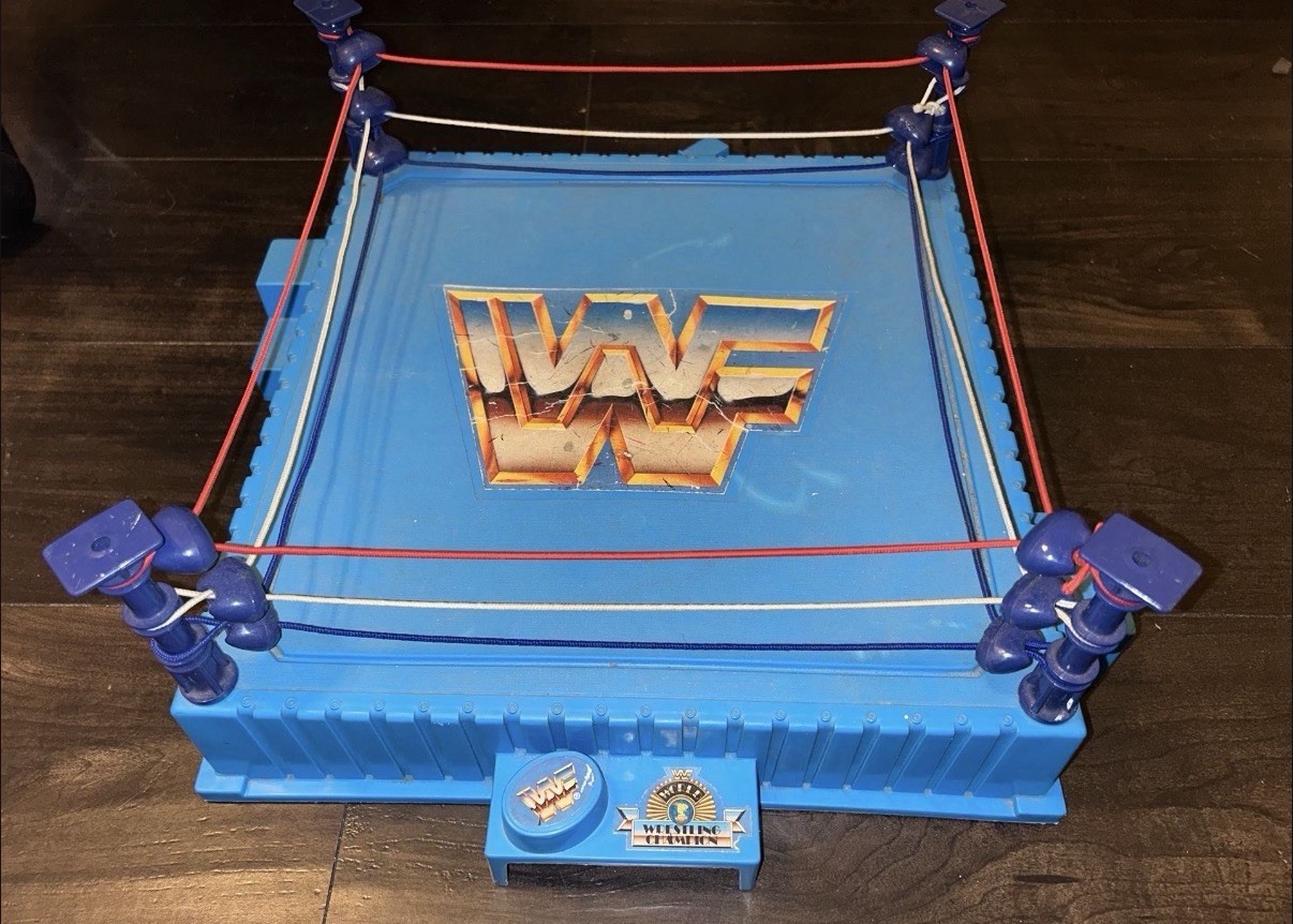 RARE 1990 1989 Hasbro Official WWF Wrestling Ring Stamp 1989 Blue Post Vintage