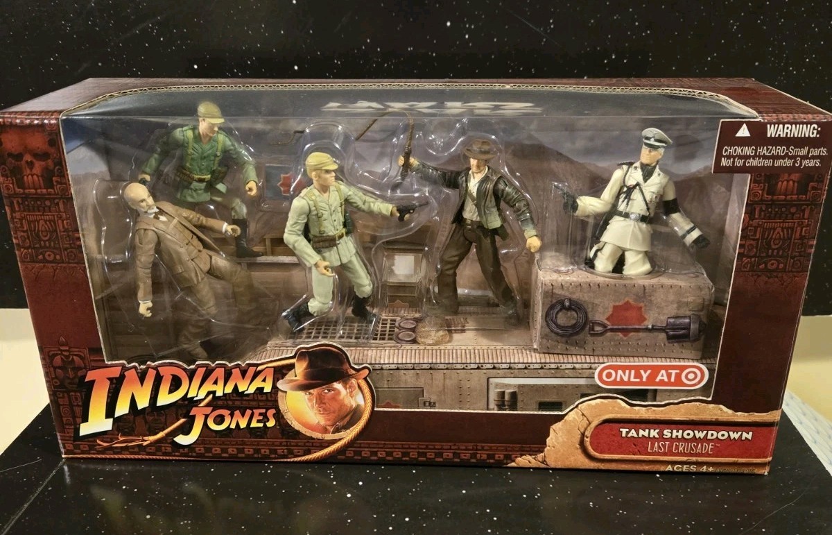 Hasbro 2008 Indiana Jones 3.75″ Last Crusade Target Exclusive Tank Showdown MISB