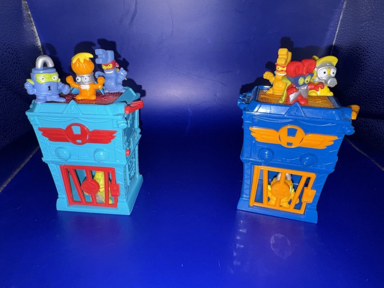 New SuperZings Series 1 Mini Figures As- Show On Pictures.