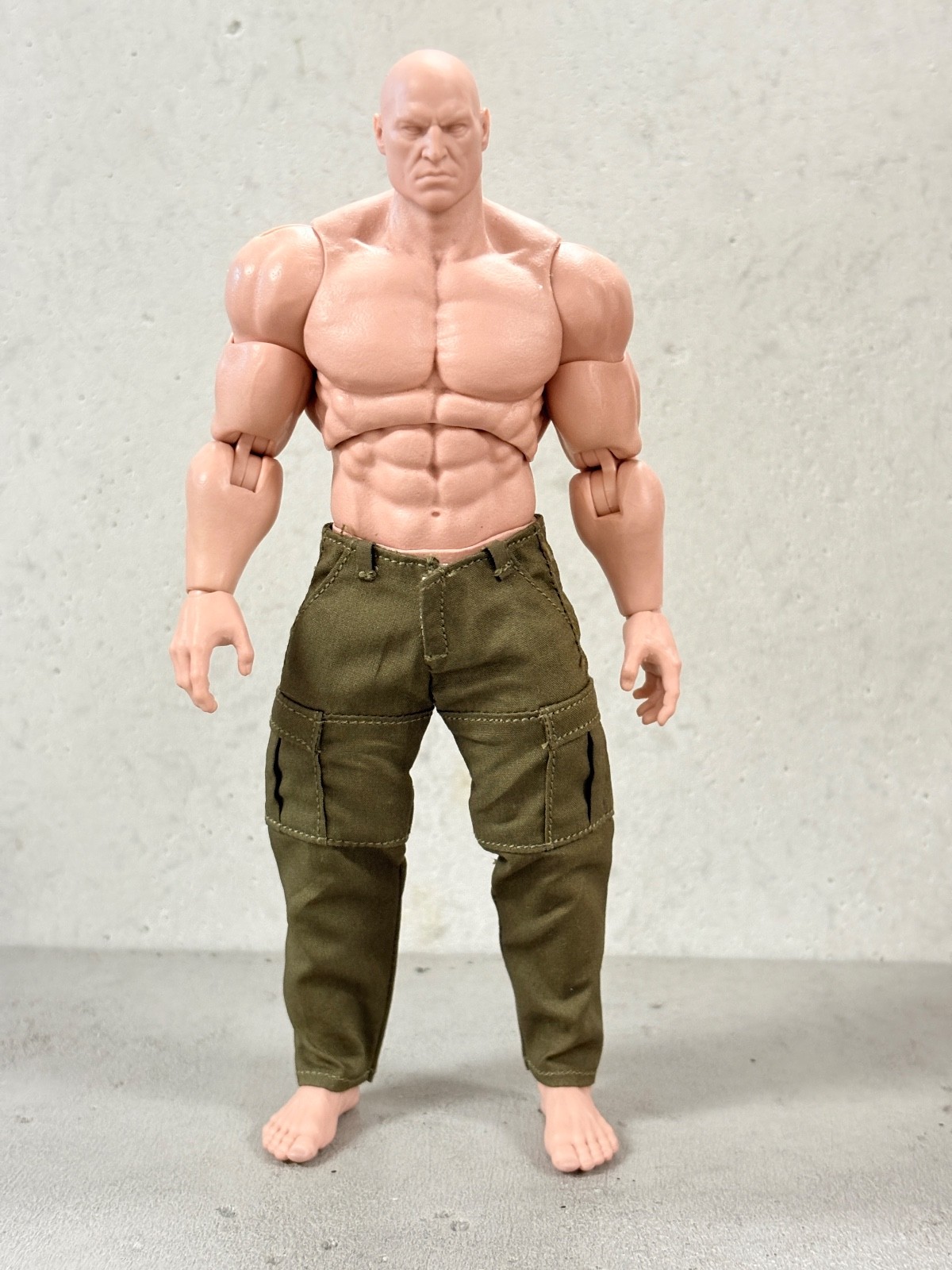 MO-WE-CGPT-GN: Green Cargo Pants w/ belt for Muff Toys 7″ Adam Muscular Body