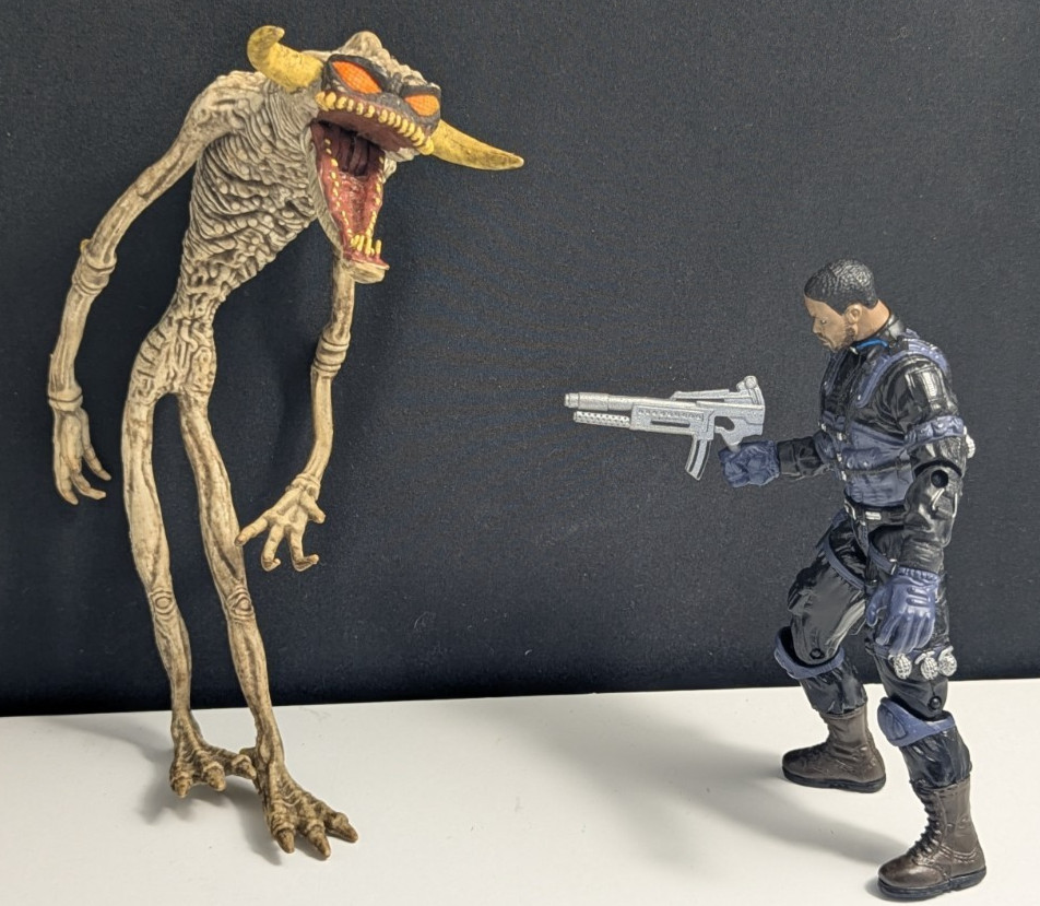 Spawn Action Figures: Al Simmons 1997 & 1994 Violator