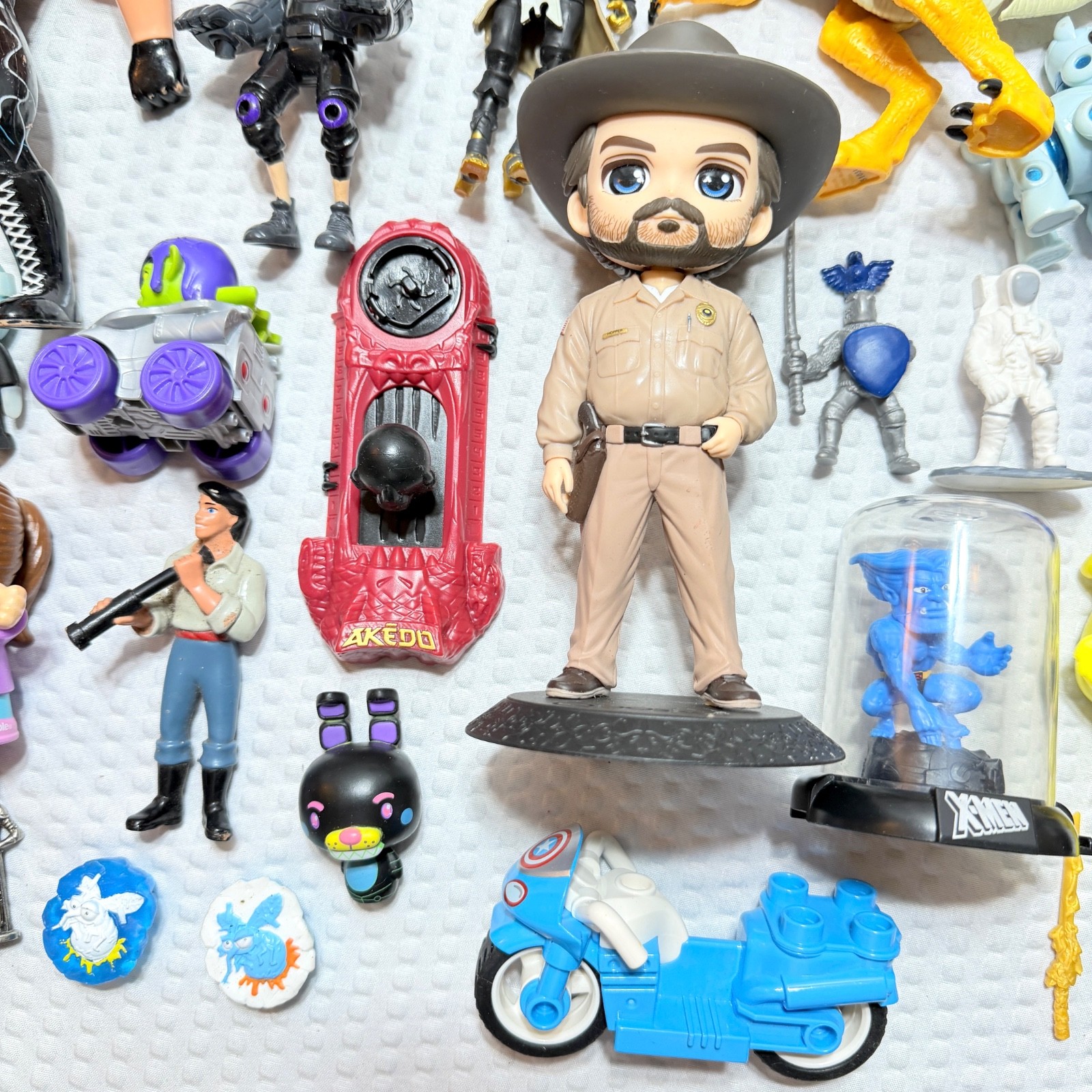 Mixed Toy Lot – Anime, Superheroes, Funko, FNAF, Dinosaurs, Accessories – 50 pcs