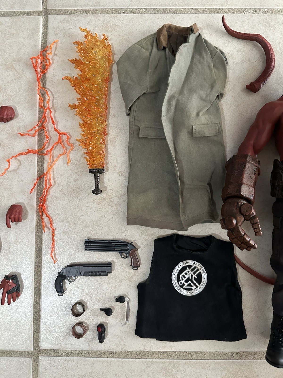 Hot Toys Hellboy MMS5247