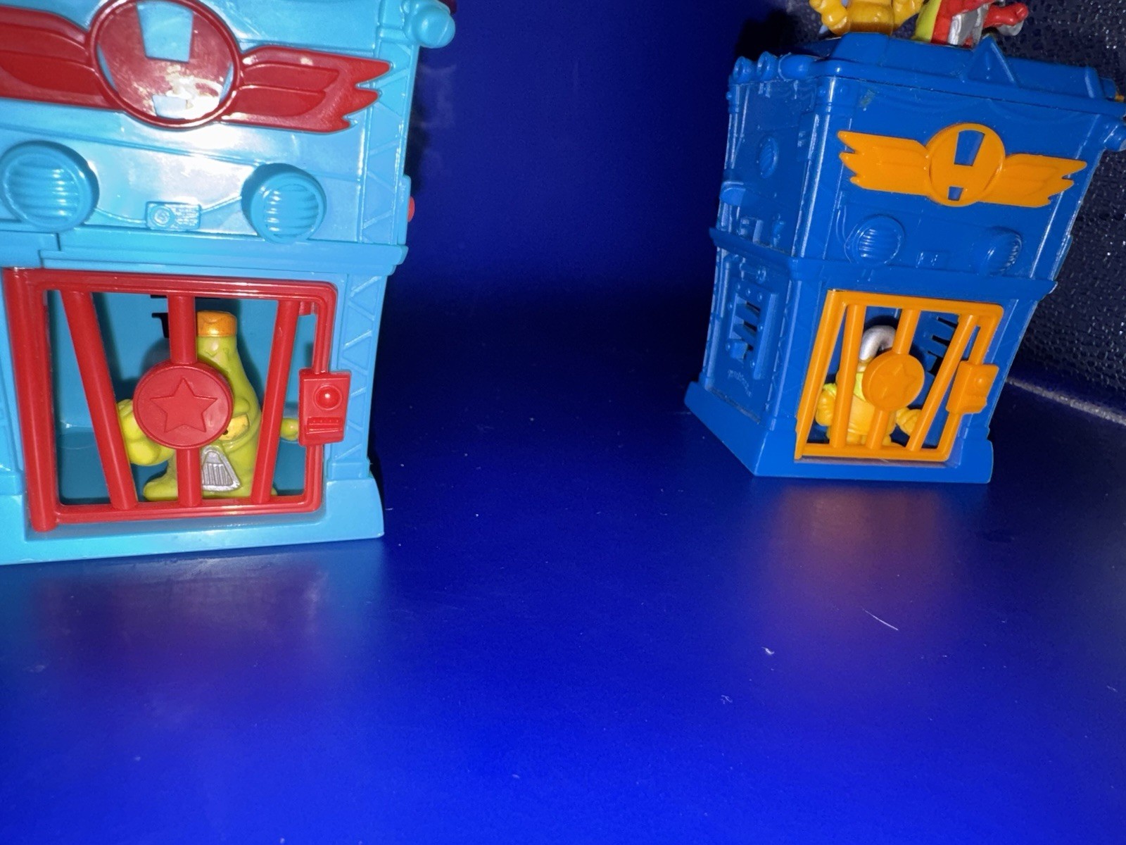 New SuperZings Series 1 Mini Figures As- Show On Pictures.