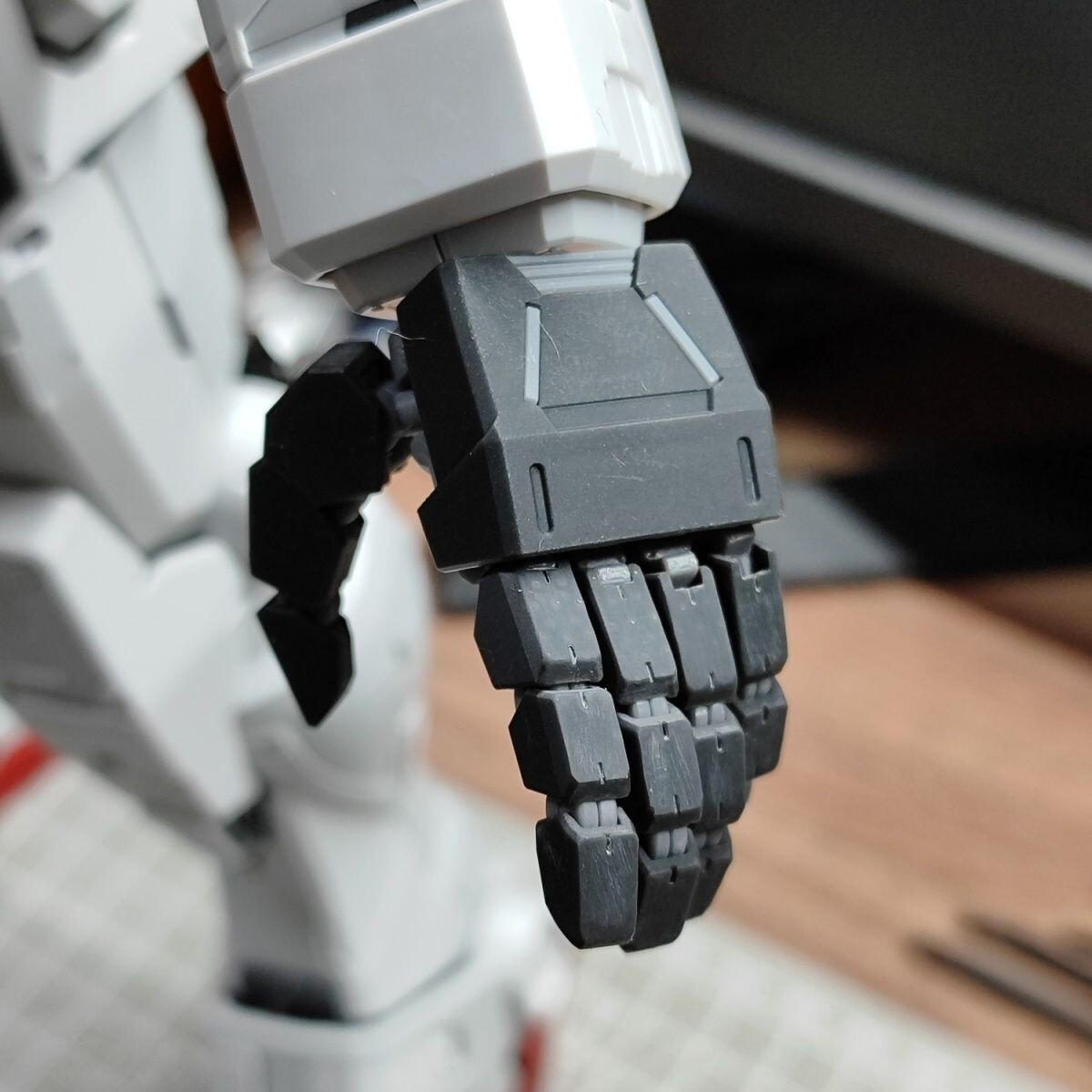 exchange hand upgrade kit set for PG Unleashed RX 78-2 model kit