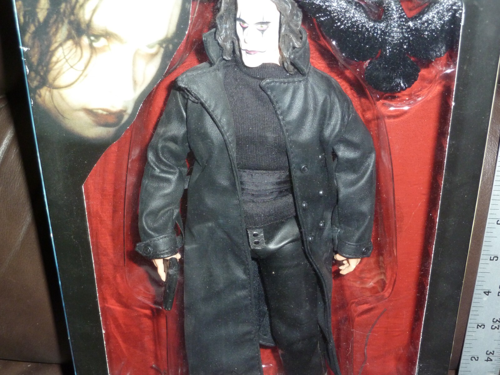 THE CROW REEL TOYS 2002 BRANDON LEE 12 INCH FIGURE WITH SOUND OPENED complete